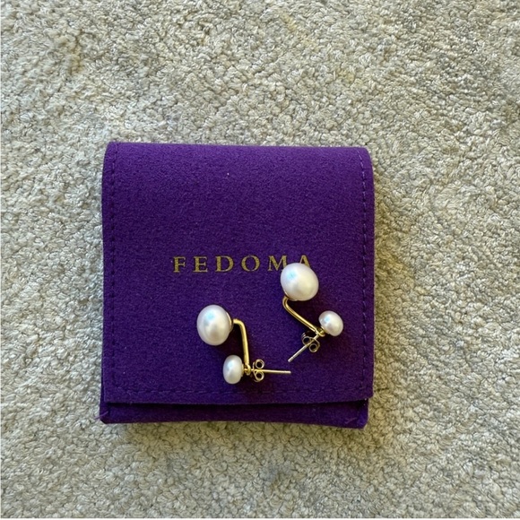 FEDOMA Kyra Earrings - Picture 4 of 4